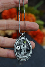 Haunted House Necklace - Ghostie - Peridot - 20" Chain