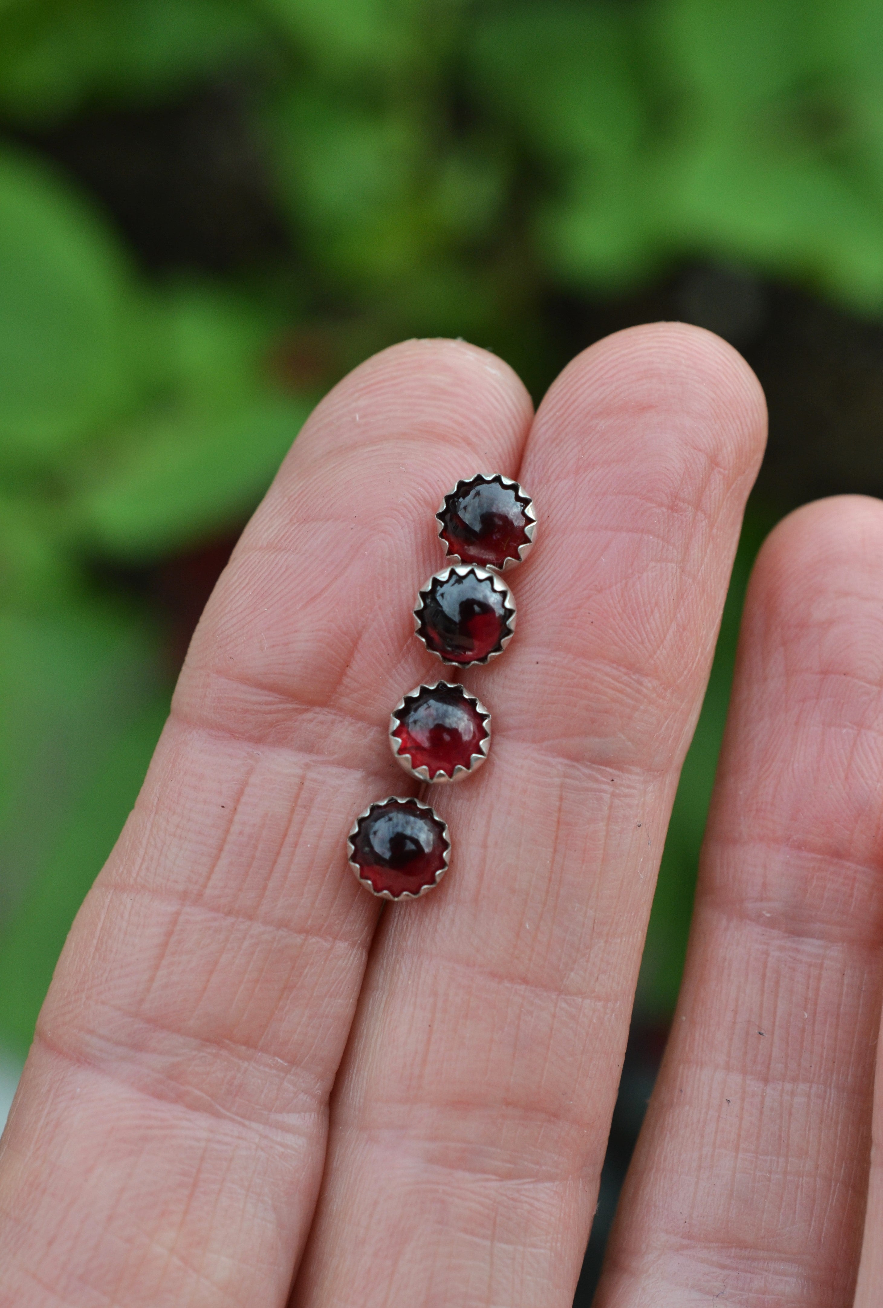 One Pair of Garnet Stud Earrings - 6mm Round - Sterling Silver
