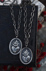 Til Death Large Sacred Heart Medallion - Chunky Chain
