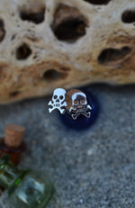 Jolly Roger Skull & Crossbones Stud Earrings - Sterling Silver