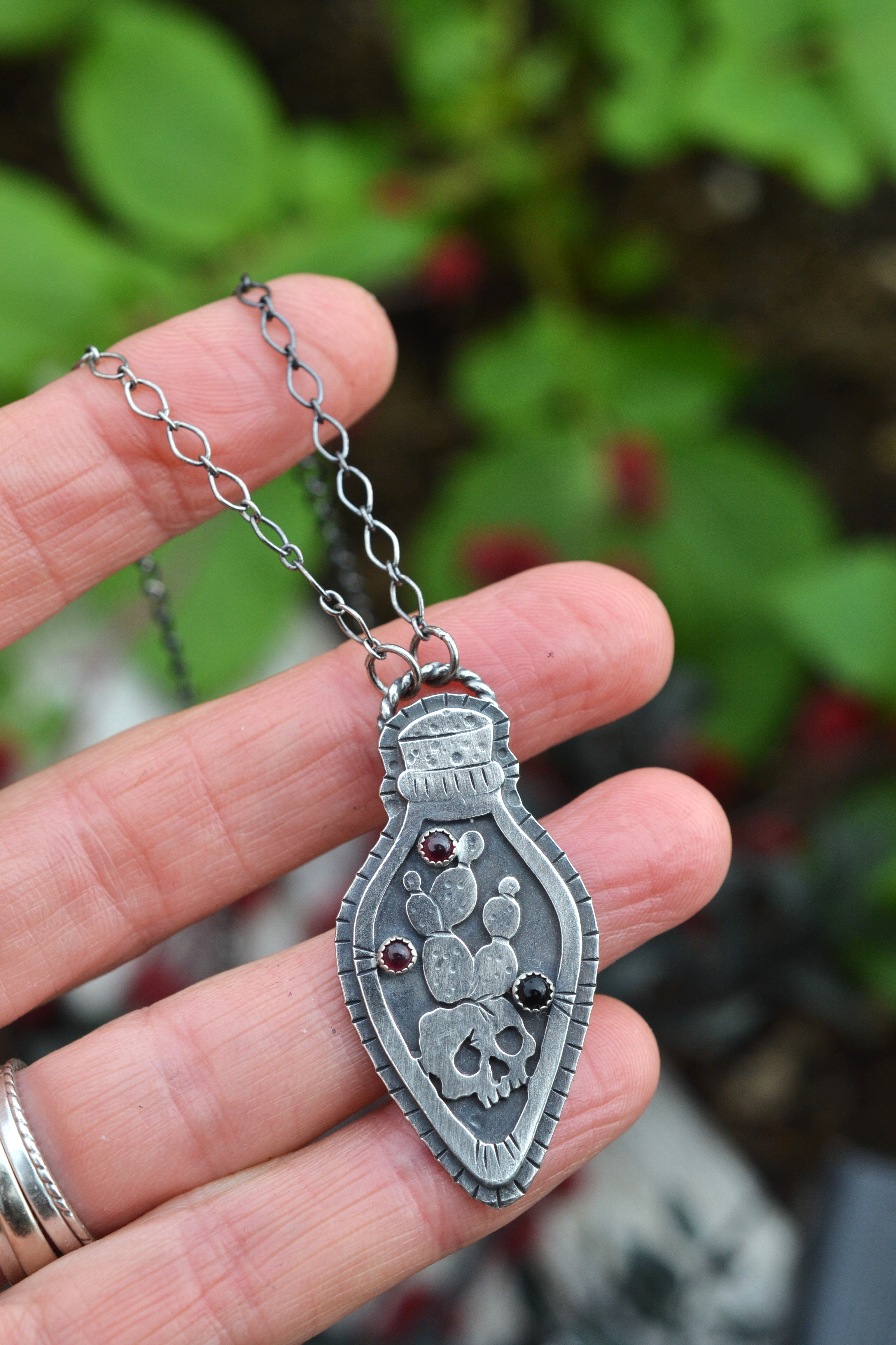 Death in the Desert Specimen Bottle - Black Onyx and Garnet - 20" Chain Included