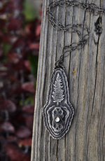 Twin Skulls Evergreen Necklace - Black Mother of Pearl - 18" Chain