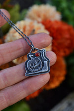 Jack-o-Lantern Snail - Sterling Silver - Carnelian