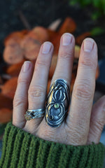 Spider and Prey Ring - Peridot and Black Star Diopside - Size 9