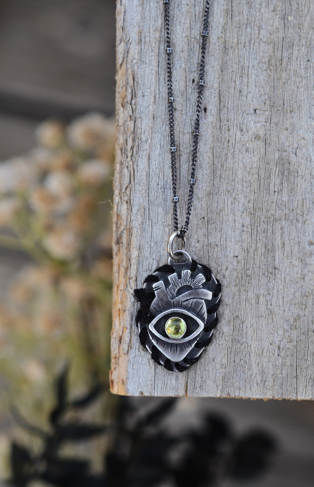 Mended Heart - Peridot with Black Thread - 16" Chain