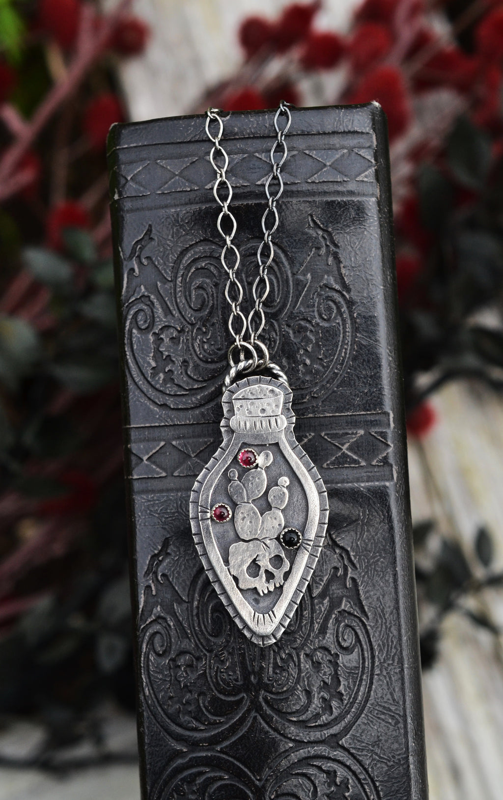 Death in the Desert Specimen Bottle - Black Onyx and Garnet - 20" Chain Included
