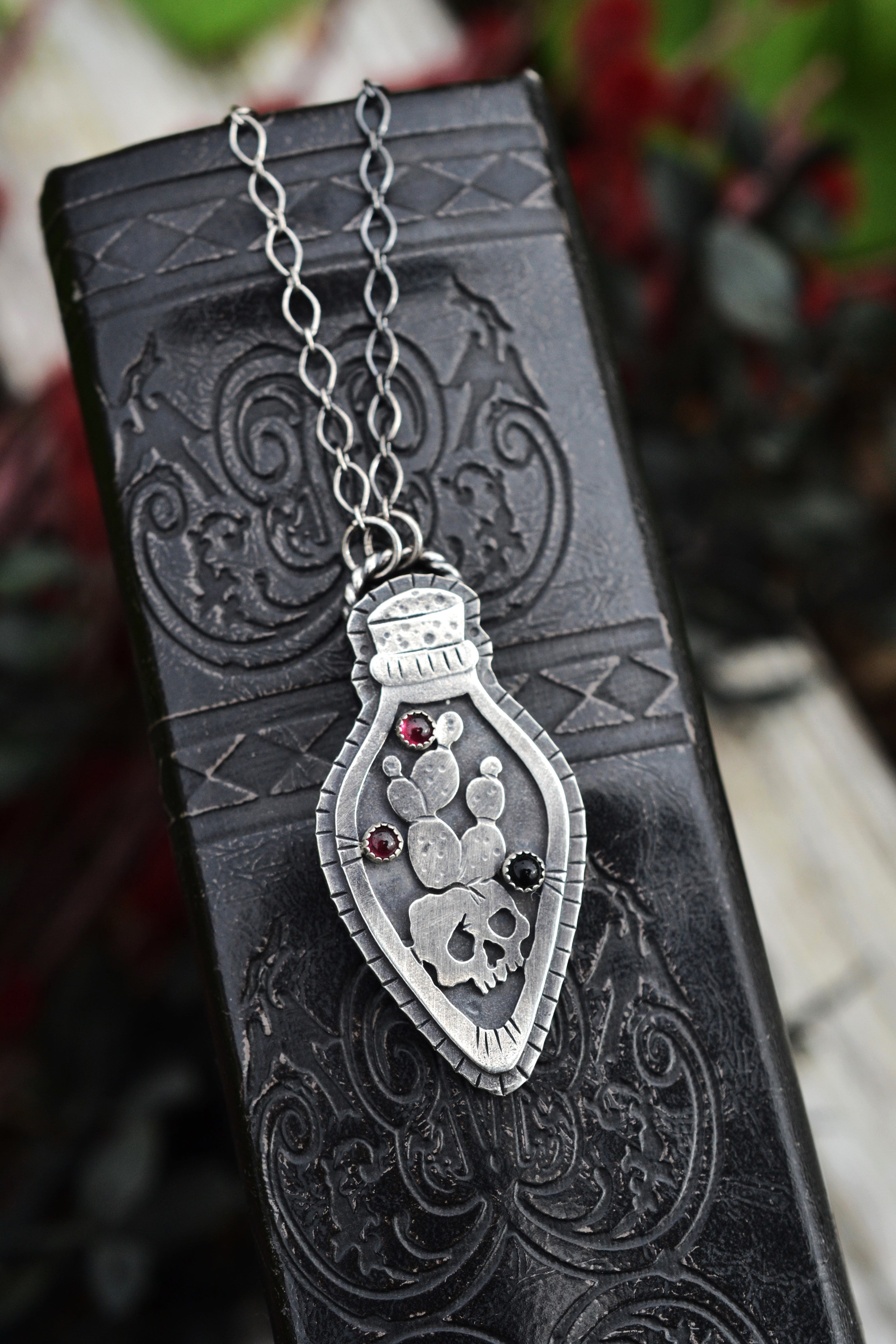 Death in the Desert Specimen Bottle - Black Onyx and Garnet - 20" Chain Included