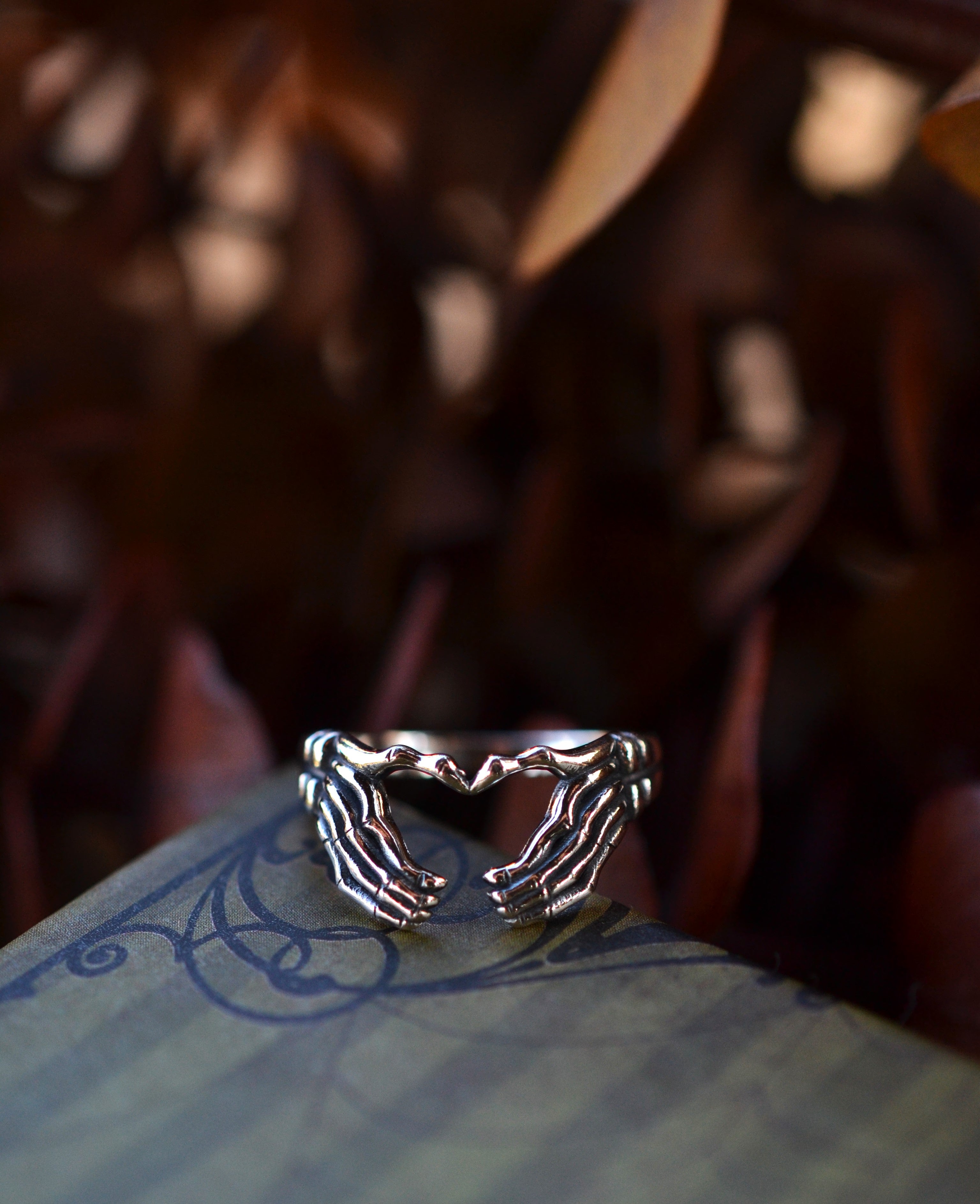Heart Hands Skeleton Ring - Sterling Silver