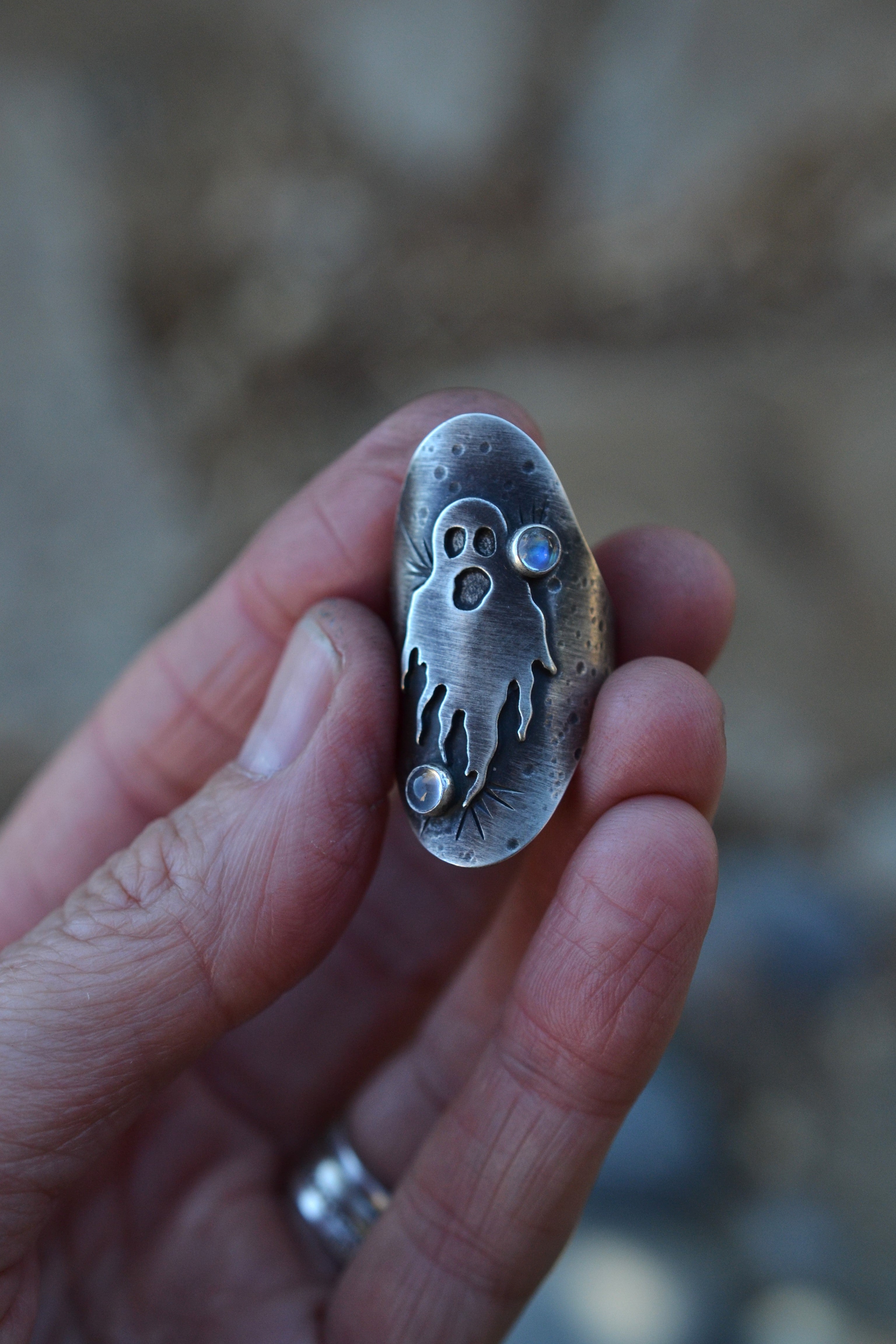 Ghastly Ghost Ring  - Rainbow Moonstone - Size 7