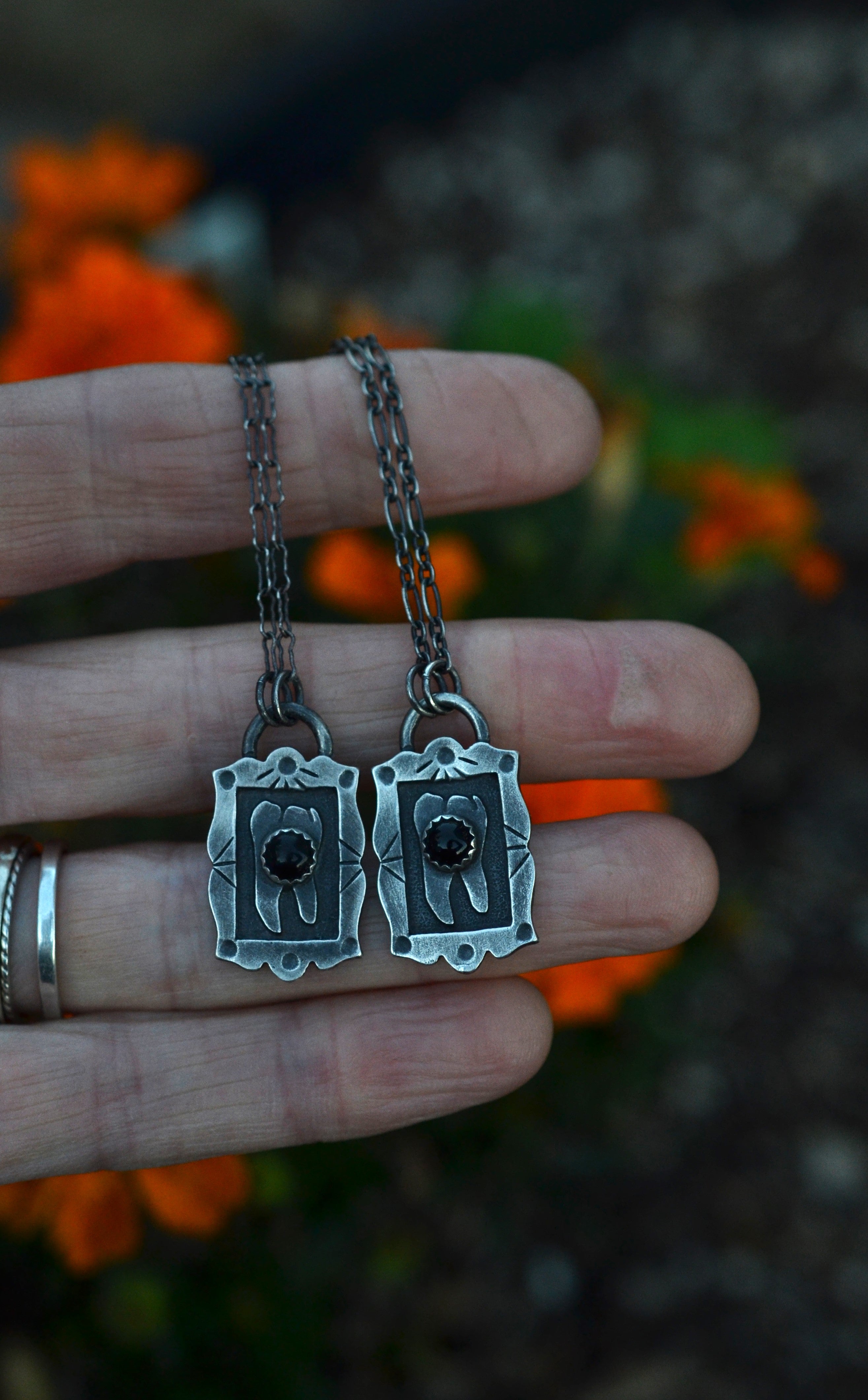 Sweet Tooth Molar Pendant - Black Onyx