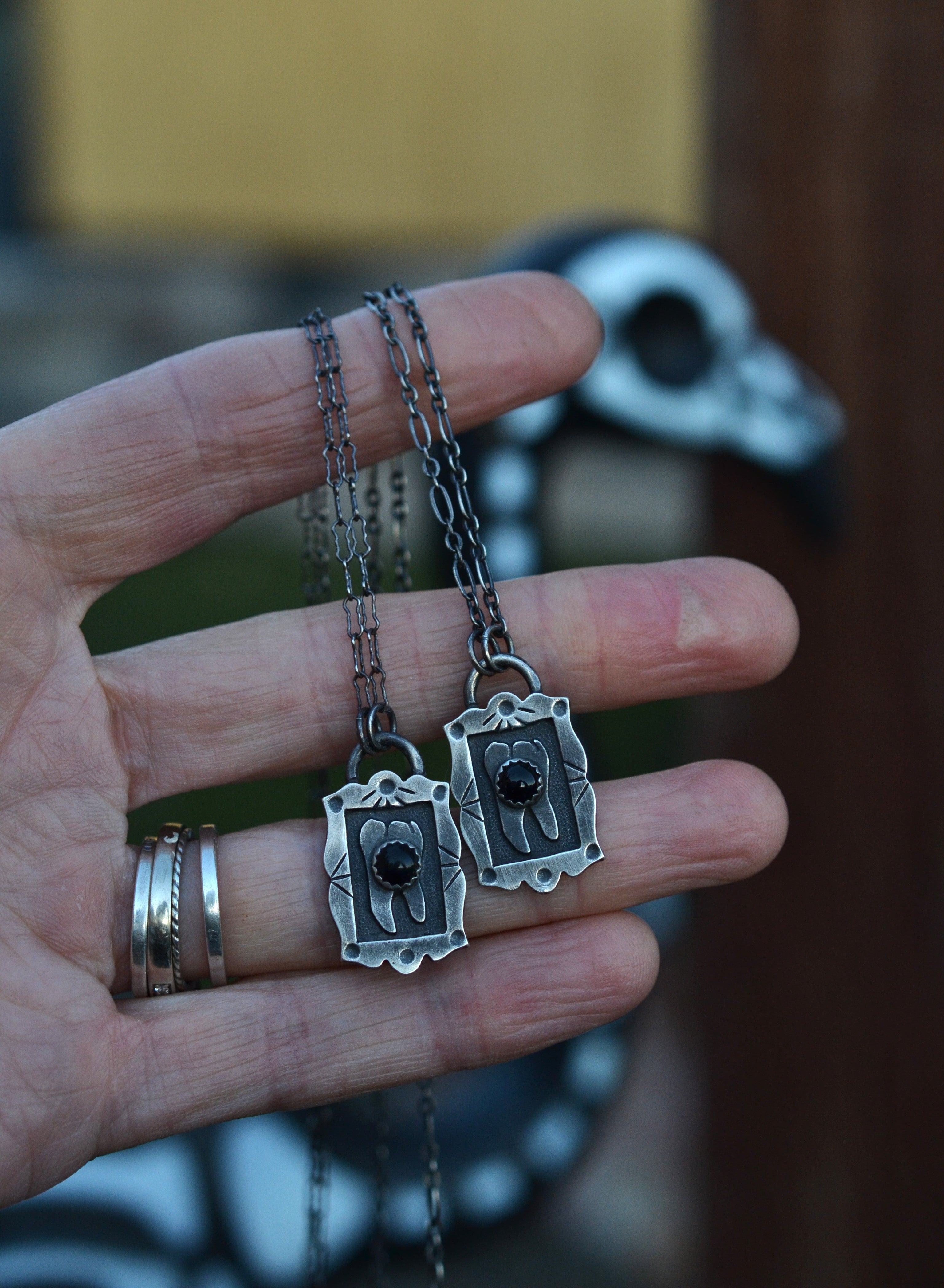 Sweet Tooth Molar Pendant - Black Onyx