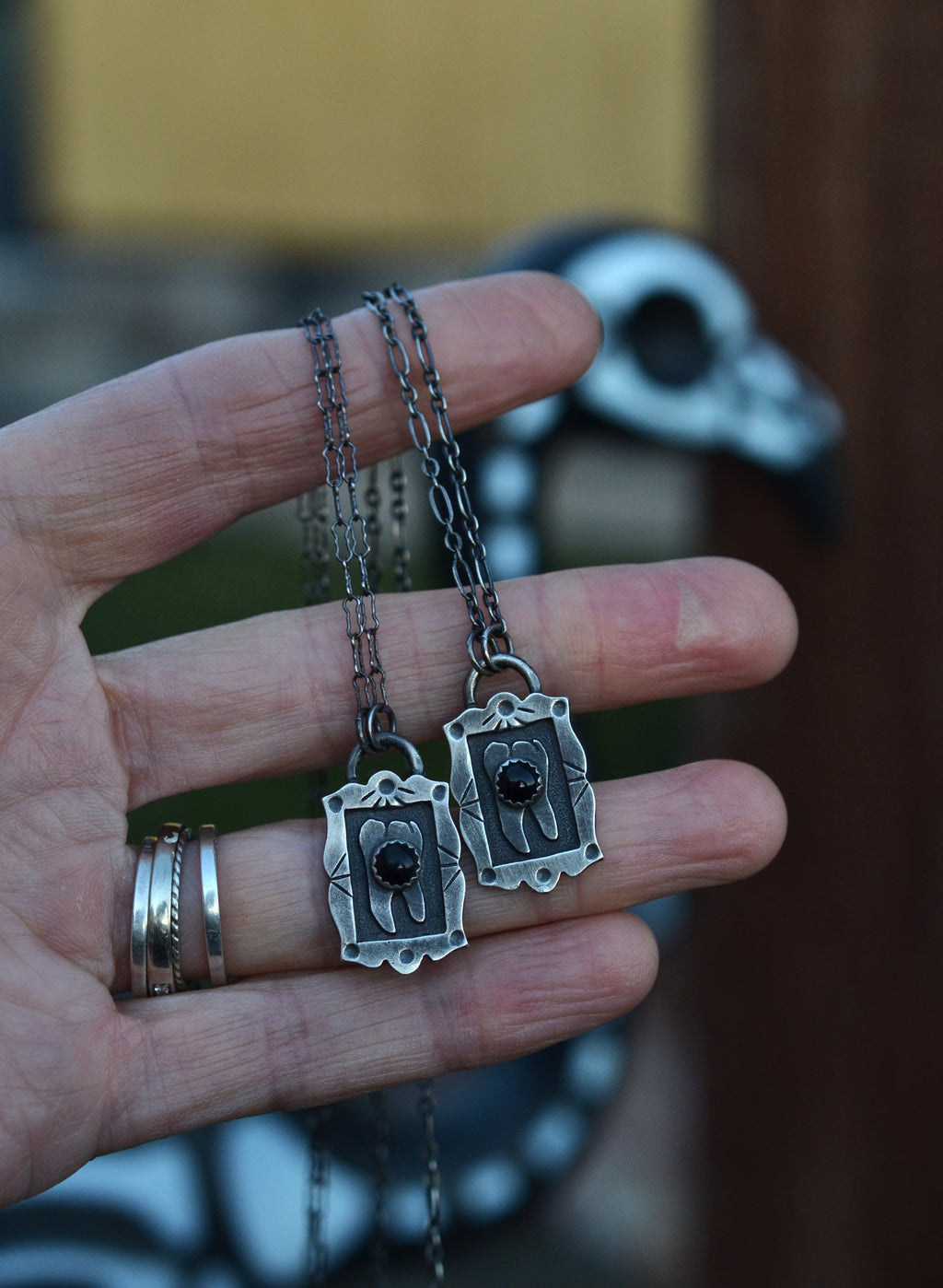 Sweet Tooth Molar Pendant - Black Onyx