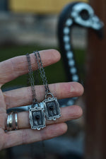 Sweet Tooth Molar Pendant - Black Onyx