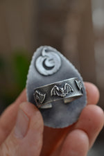 Hallows Eve Ring - Moss Agate - Size 10.5