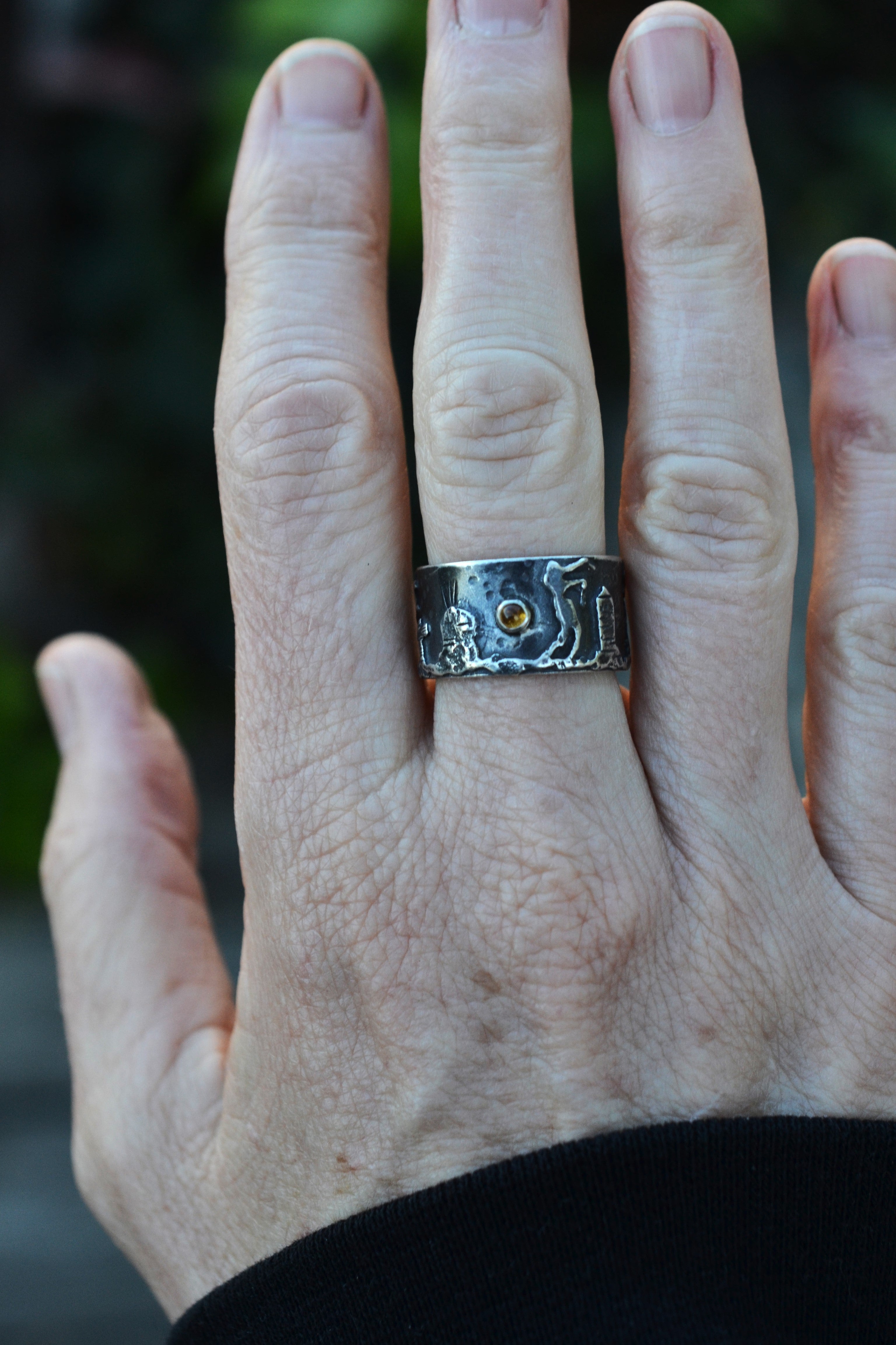 Walking Dead Zombie Graveyard Ring - Size 8 - Citrine