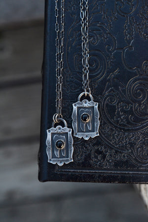 Sweet Tooth Molar Pendant - Black Onyx