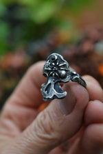 Halloween Skull and Bones Ring - Spider and Web - Black Onyx - Size 9.5