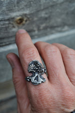 Halloween Skull and Bones Ring - Spider and Web - Black Onyx - Size 9.5