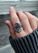 Halloween Skull and Bones Ring - Spider and Web - Black Onyx - Size 9.5